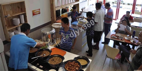 快餐店快速撬开市场的“免费策略”